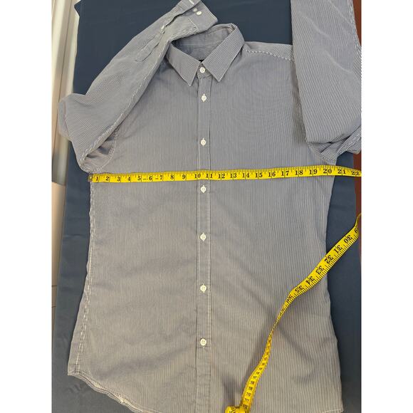 H&M Striped Long Sleeve Collared Button Up Shirt Color Navy Blue/White Size M - Picture 8 of 9